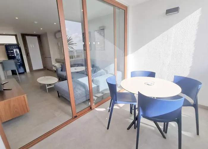 Nice 2 Bedroom Close To The Beach In Maspalomas