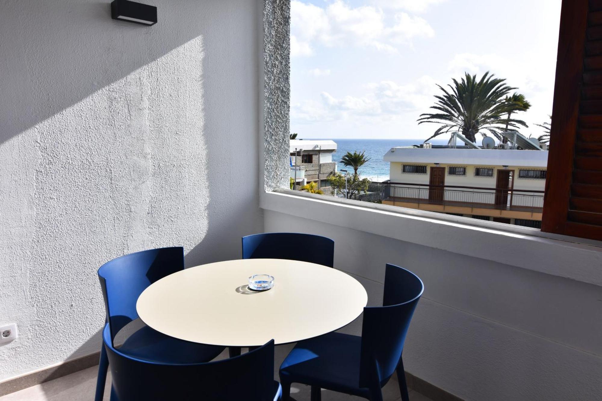 2 Bedroom Close To The In Maspalomas Casa vacanze Playa del Inglés